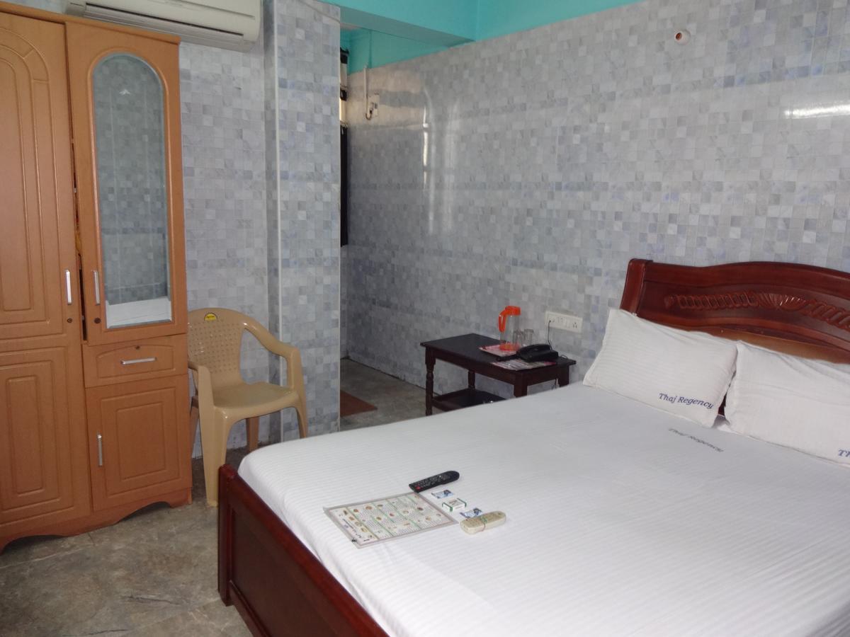 Thaj Regency Hotel Csennai Kültér fotó