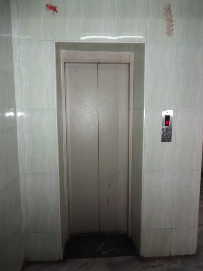 Thaj Regency Hotel Csennai Kültér fotó