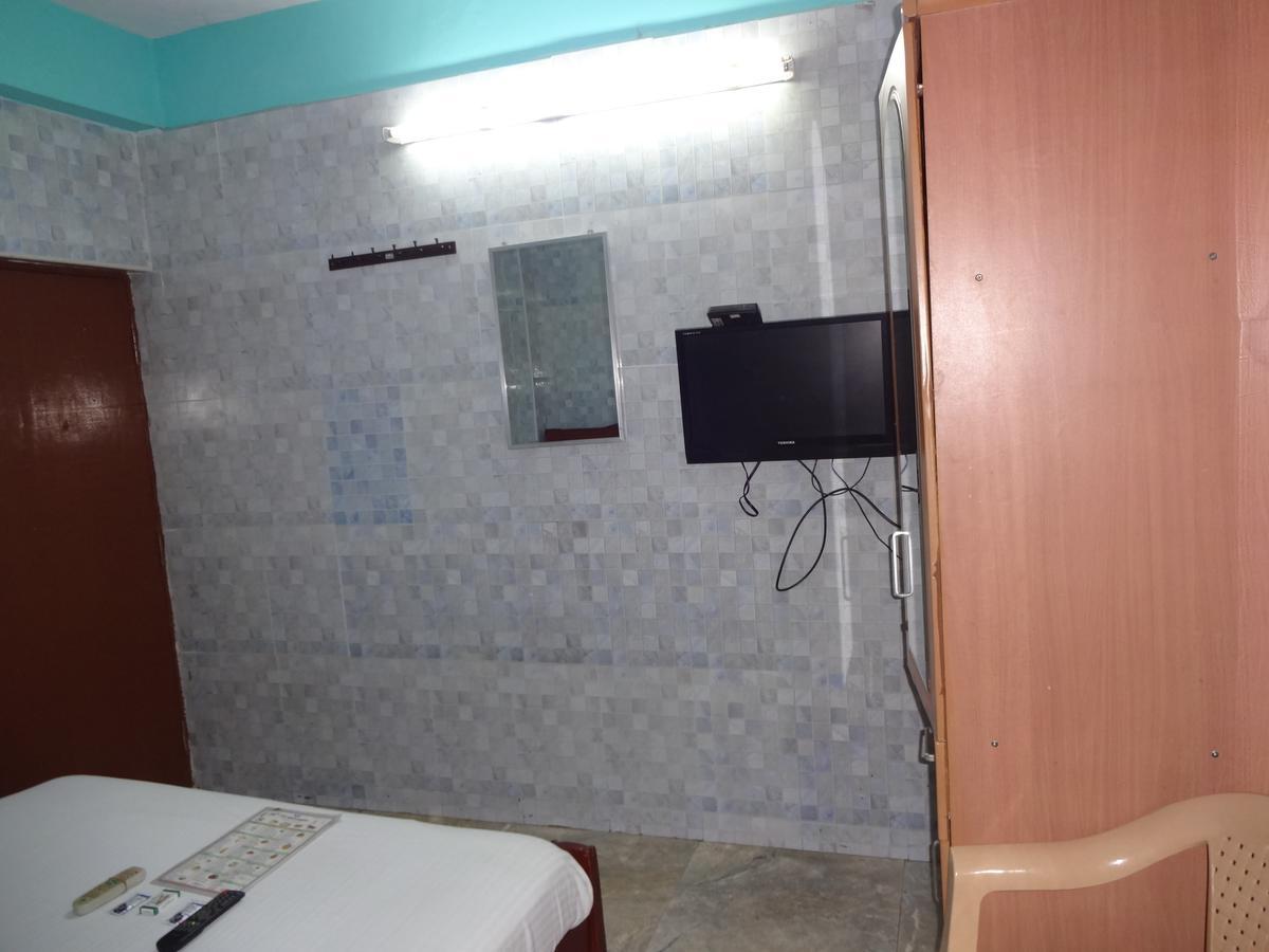 Thaj Regency Hotel Csennai Kültér fotó