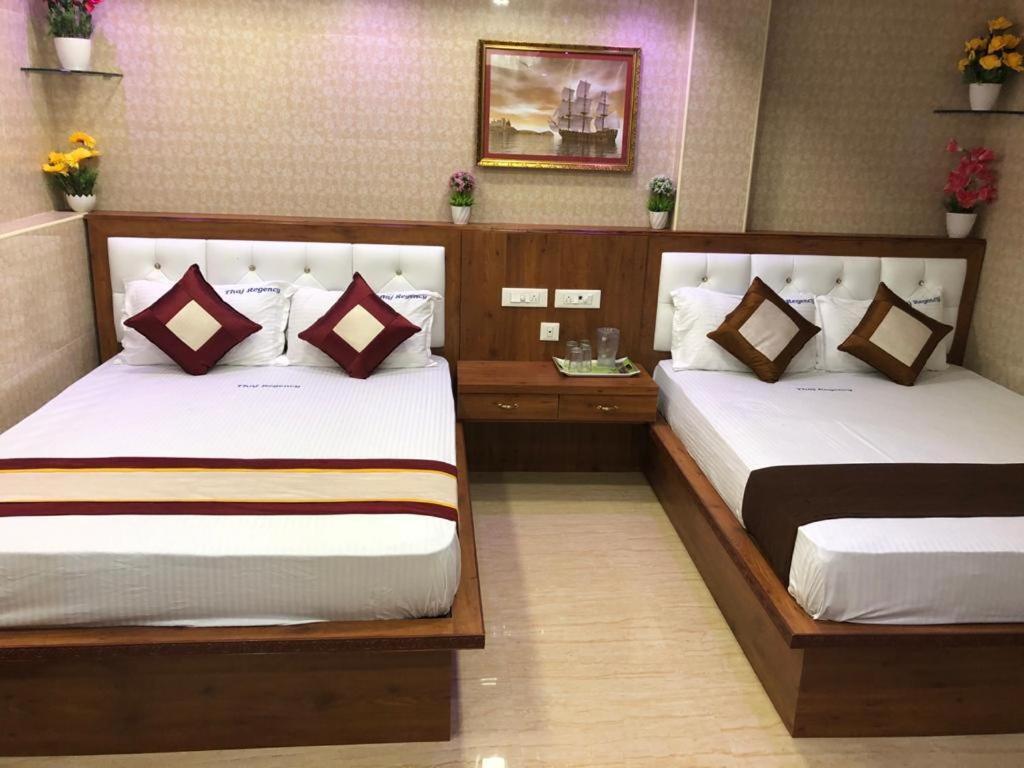Thaj Regency Hotel Csennai Kültér fotó